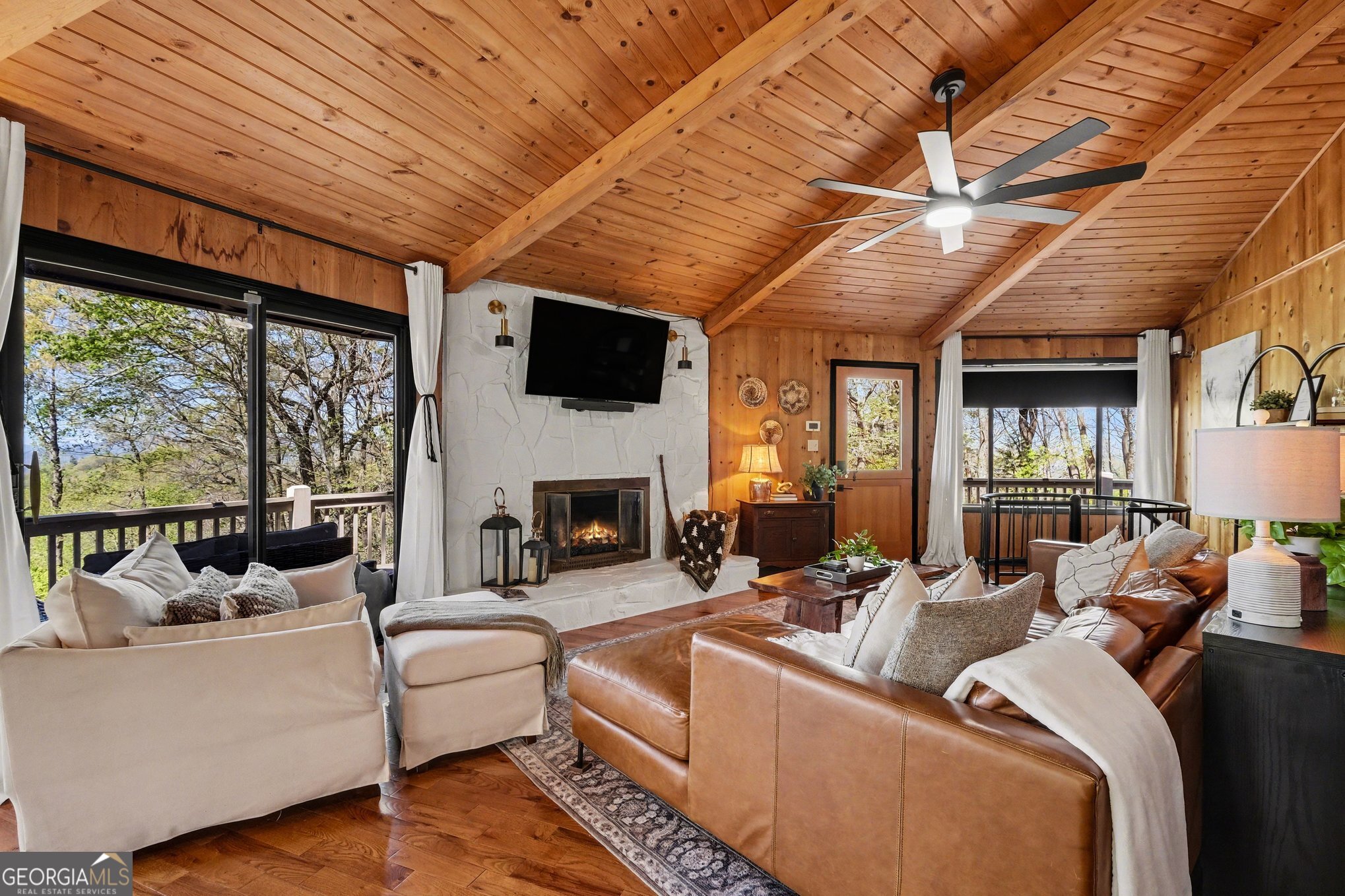 265 Pleasant Mountain DR