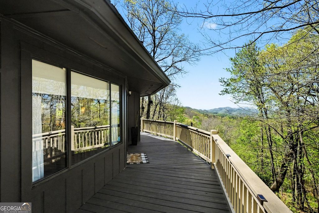 Photo of 265 Pleasant Mountain Drive, Sky Valley, GA 30537 (MLS # 10738110)