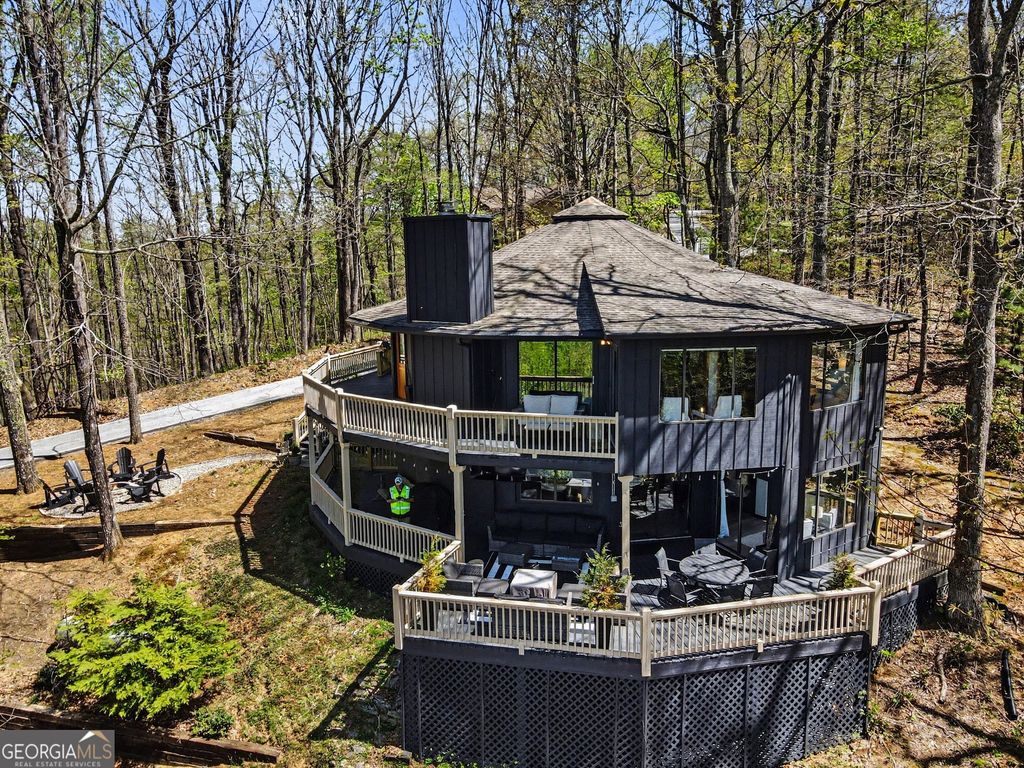 Photo of 265 Pleasant Mountain Drive, Sky Valley, GA 30537 (MLS # 10738110)