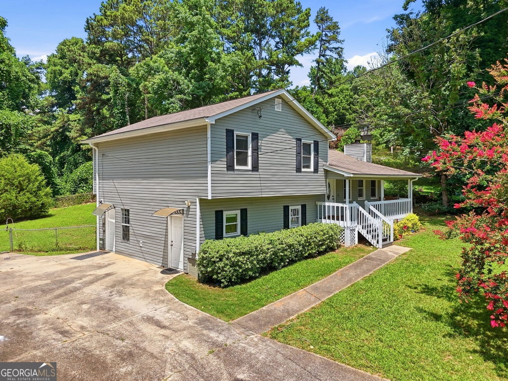 Photo of 34 Amanda Ct, Dallas, GA 30157 (MLS # 10798781)