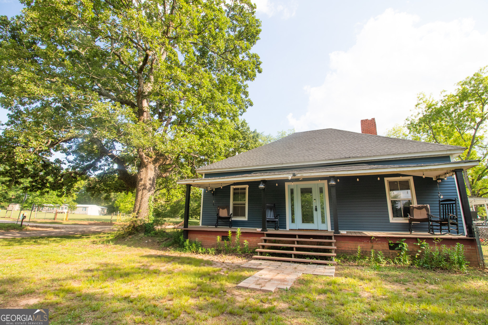215 Brown Springs RD