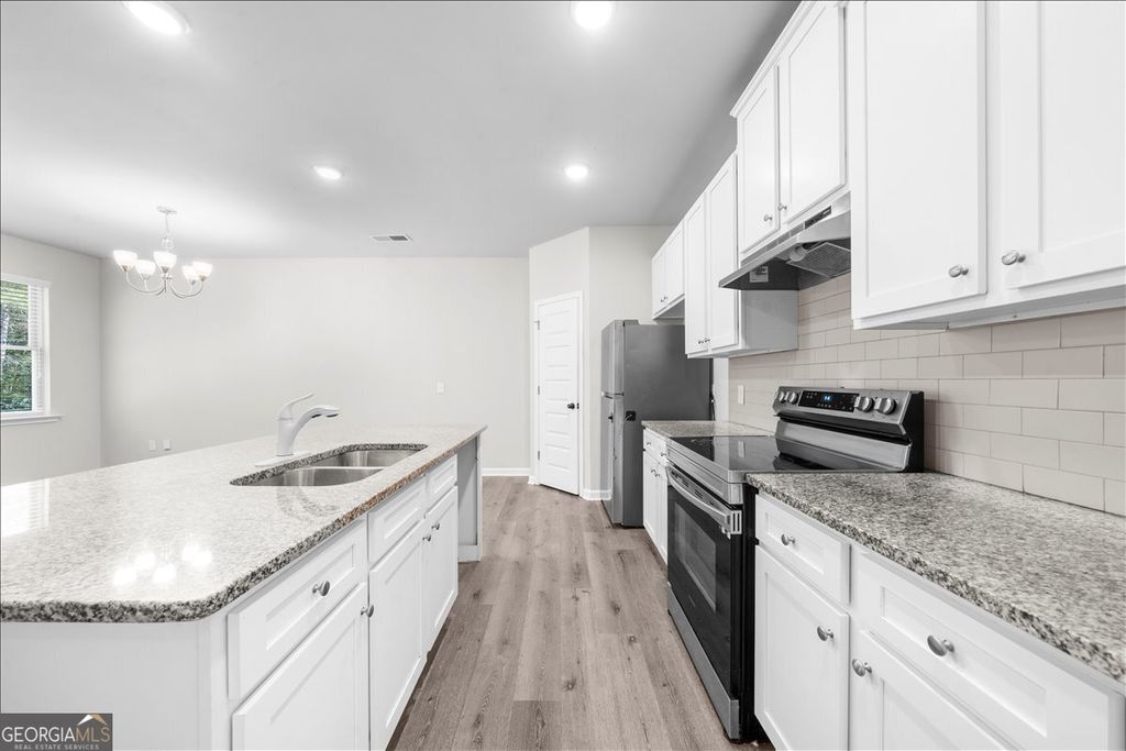 Photo of 220 Harrison Drive, Calhoun, GA 30701 (MLS # 10733312)