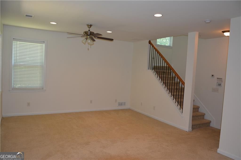 Mableton, Georgia 30126, United States, 3 Bedrooms Bedrooms, ,4 BathroomsBathrooms,Residential,Active,189635