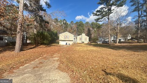 6510 Chickasaw DR Douglasville GA 30135