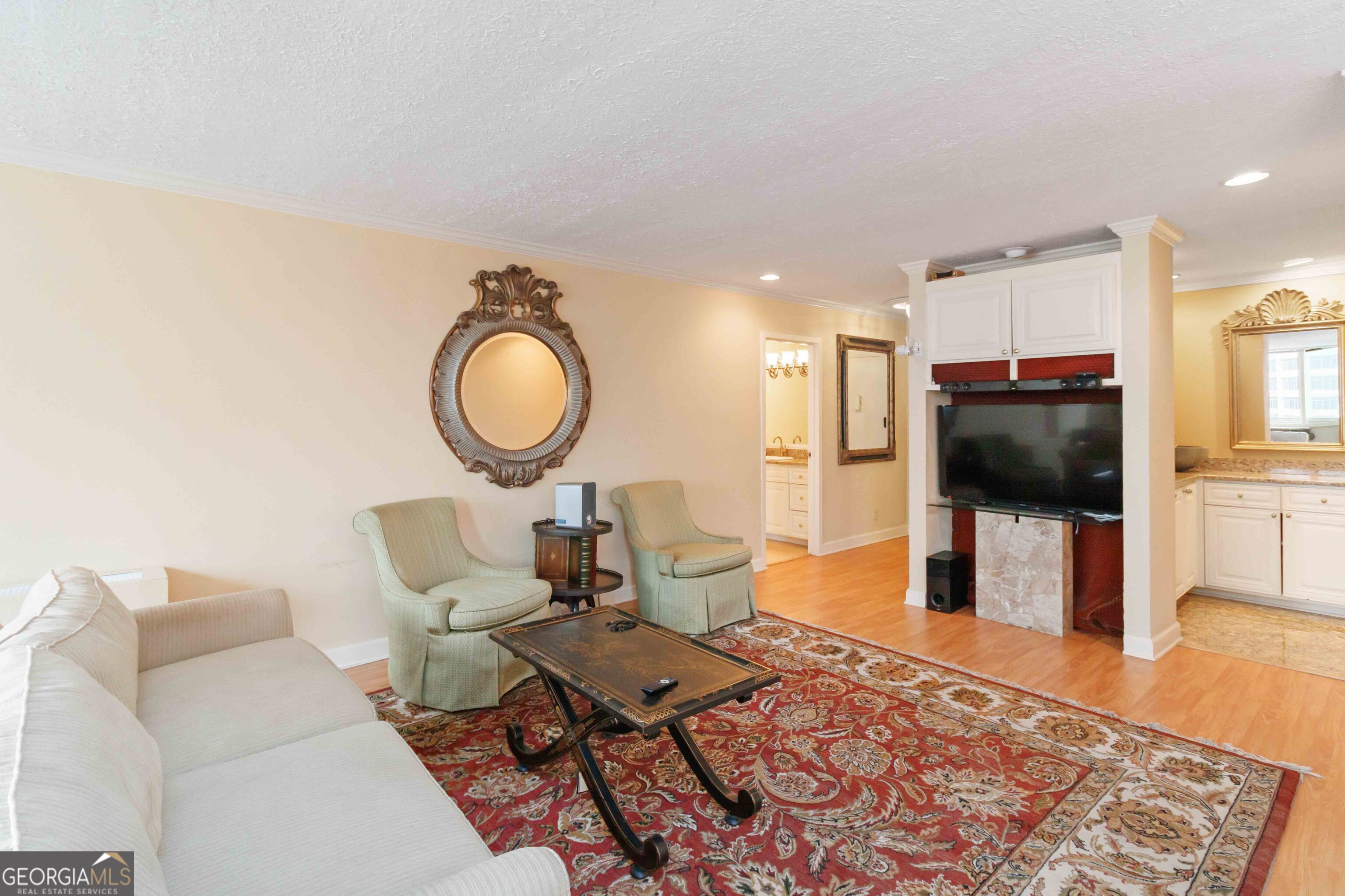 215 Piedmont AVE NE 1609