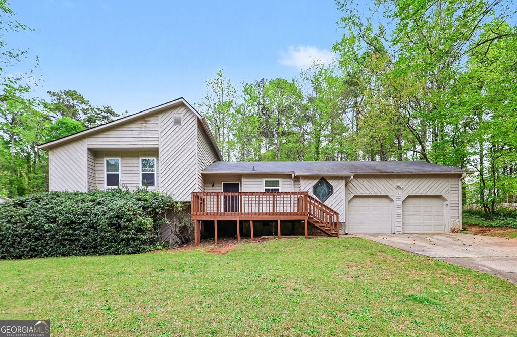 Photo of 3242 Carmel Drive, Douglasville, GA 30135 (MLS # 10728056)