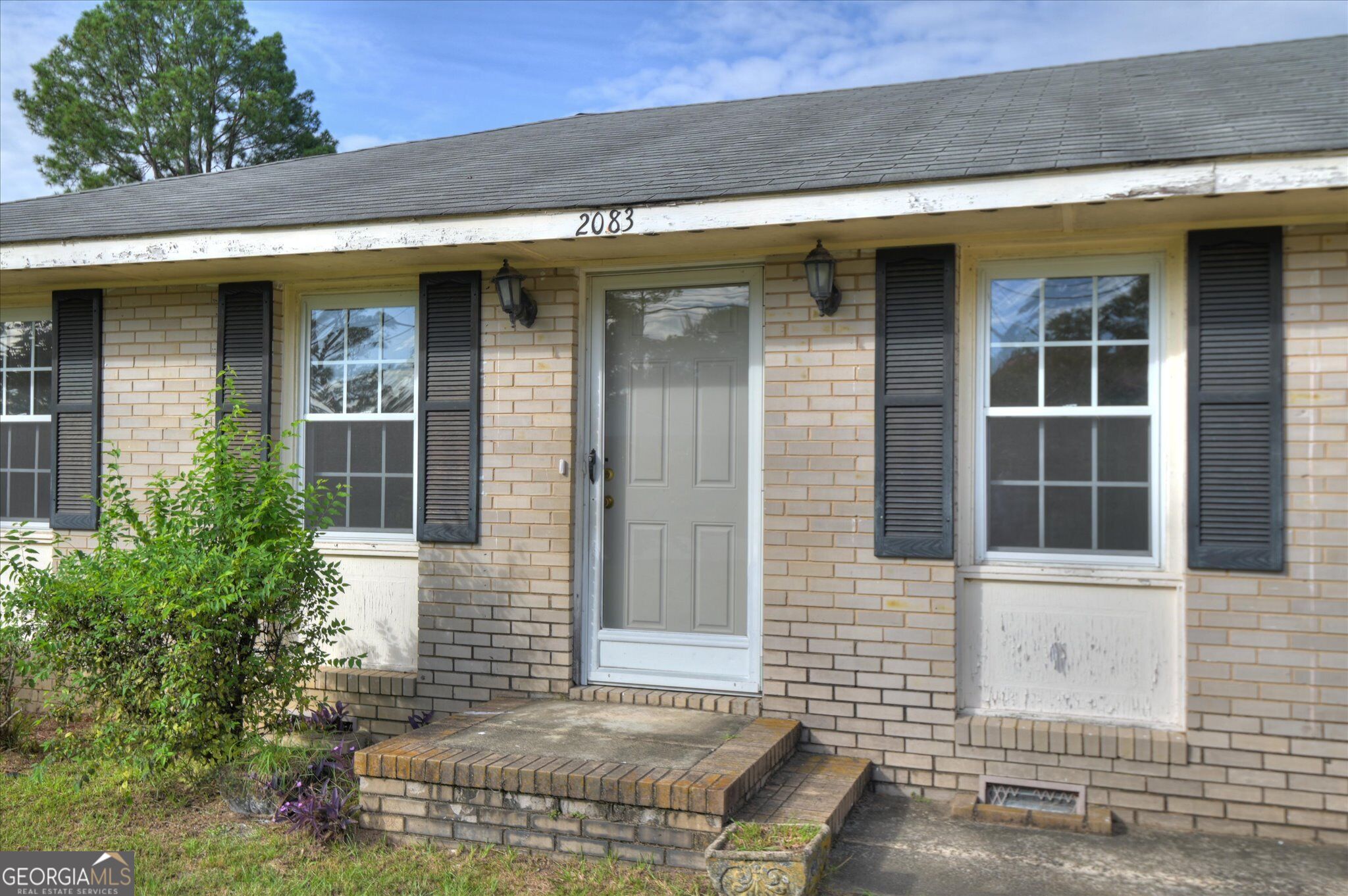 2083 Hillsinger RD