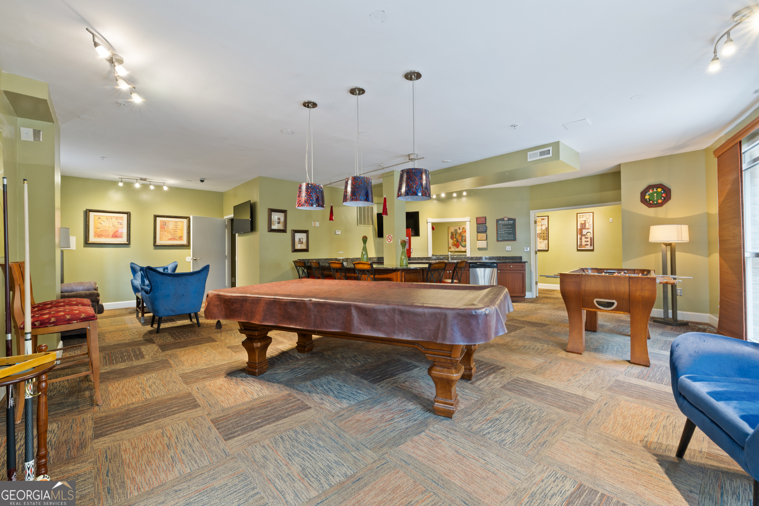 10 Perimeter Summit BLVD