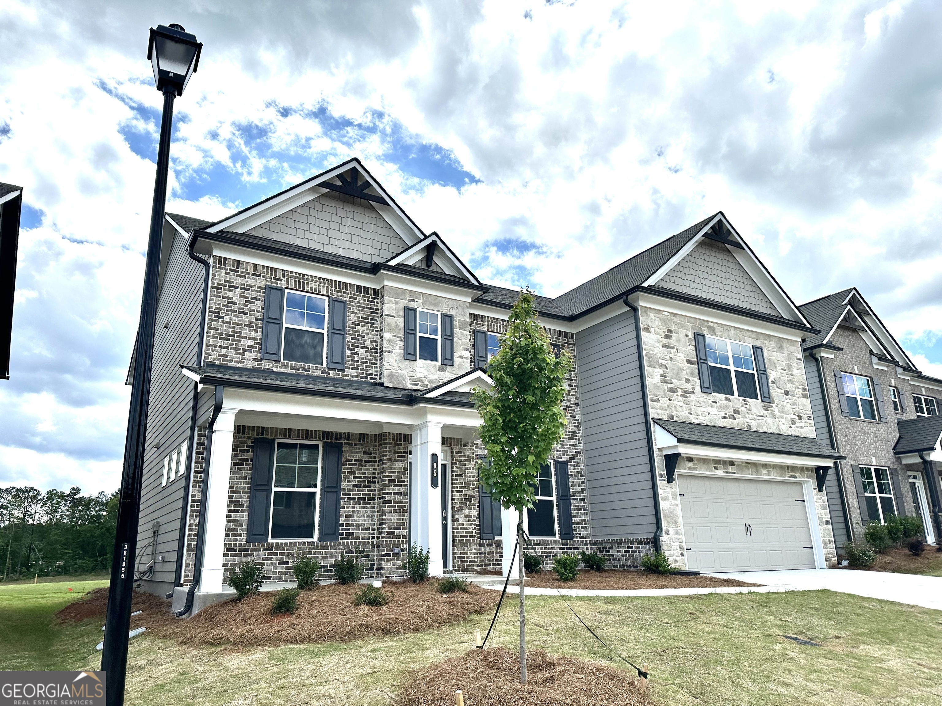 95 Wingate DR 20A