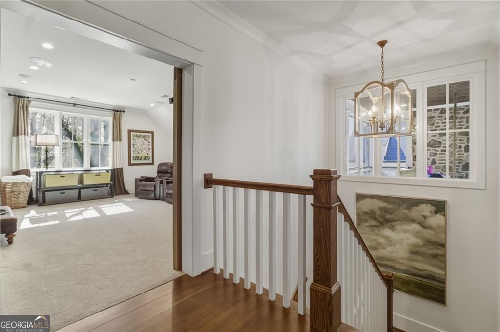 Roswell, Georgia 30075, United States, 5 Bedrooms Bedrooms, ,4 BathroomsBathrooms,Residential,Active,240789