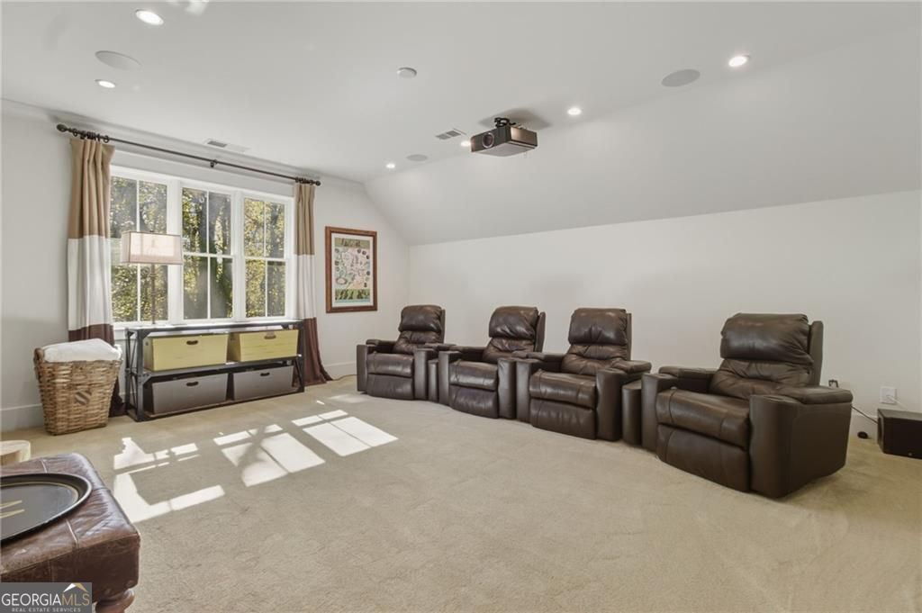 Roswell, Georgia 30075, United States, 5 Bedrooms Bedrooms, ,4 BathroomsBathrooms,Residential,Active,240789