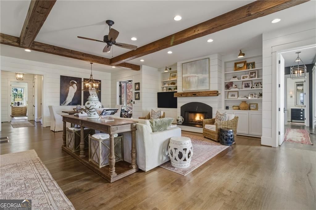 Roswell, Georgia 30075, United States, 5 Bedrooms Bedrooms, ,4 BathroomsBathrooms,Residential,Active,240789