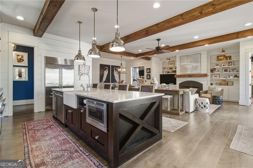 Roswell, Georgia 30075, United States, 5 Bedrooms Bedrooms, ,4 BathroomsBathrooms,Residential,Active,240789