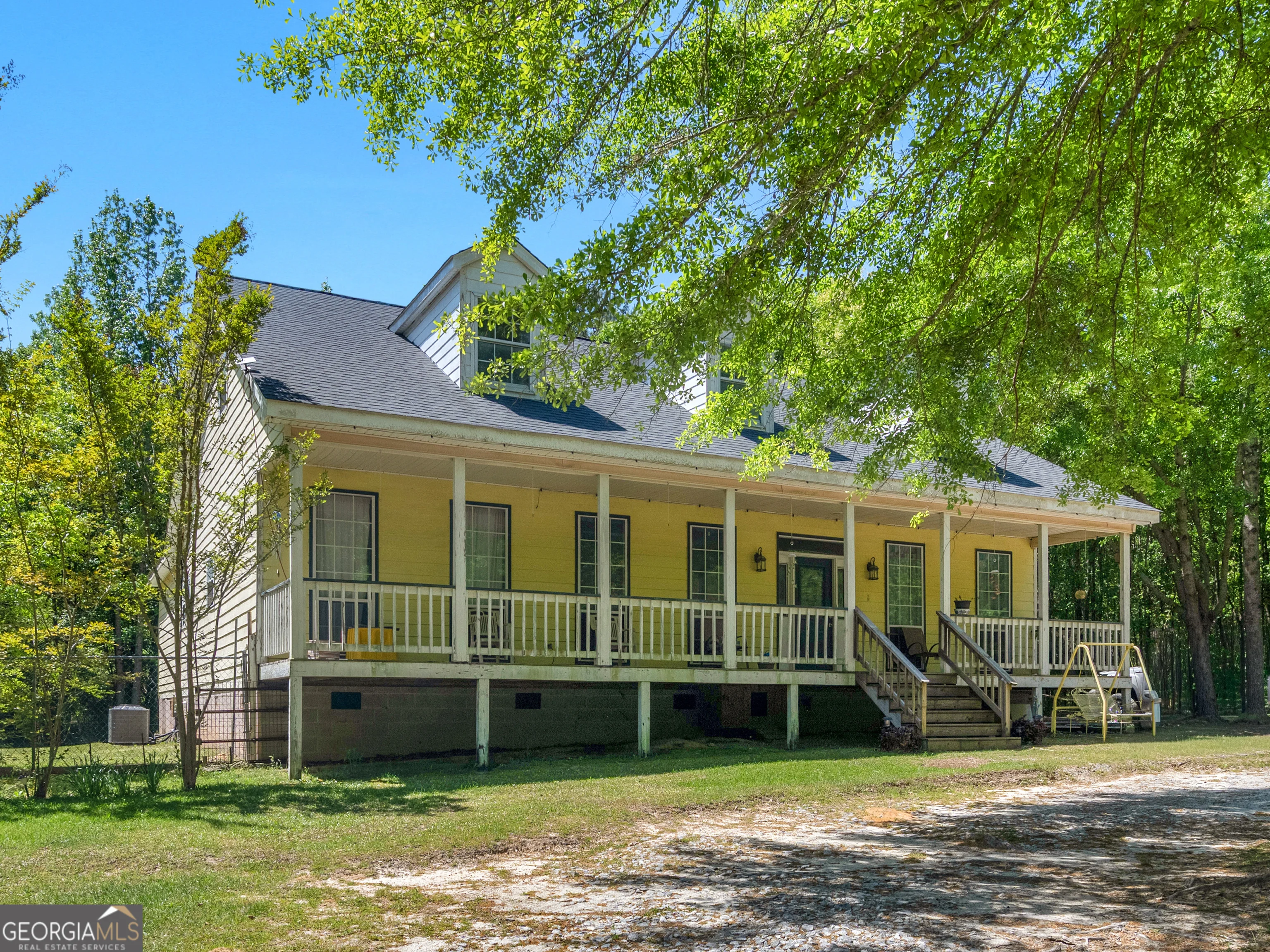 127 Little Road
