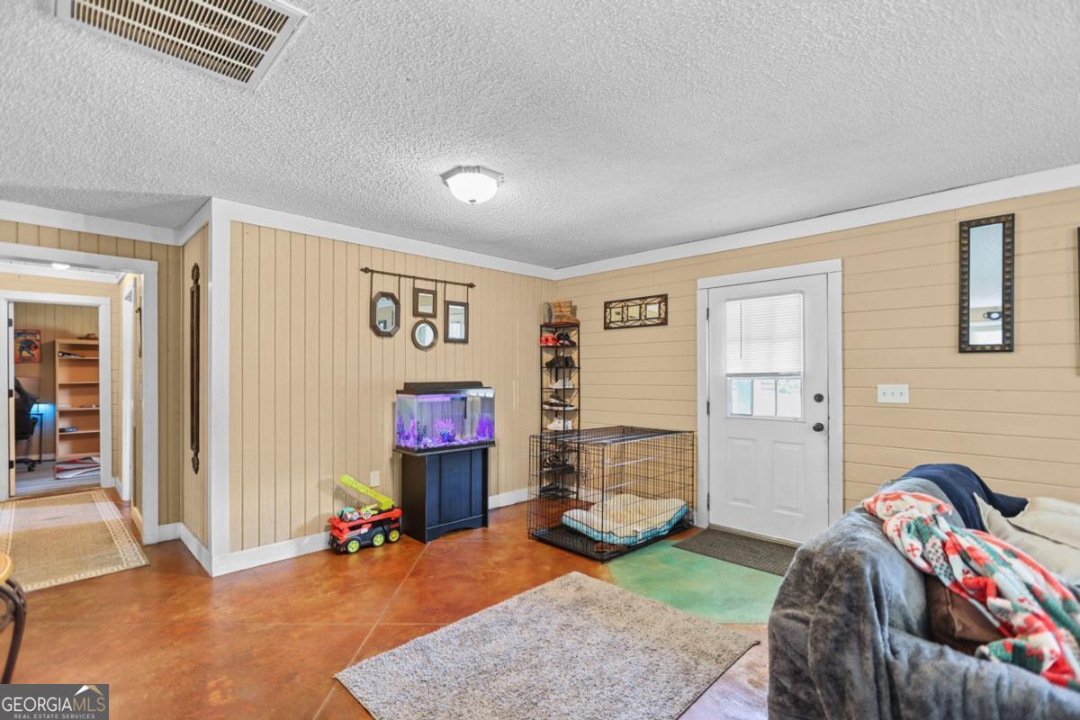 2014B BRADBURY RD