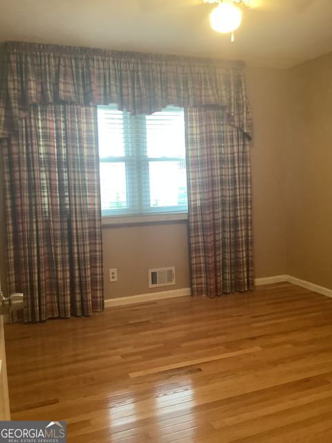 A home in South Fulton