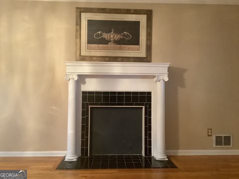 A home in South Fulton