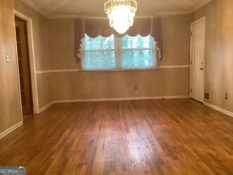 A home in South Fulton