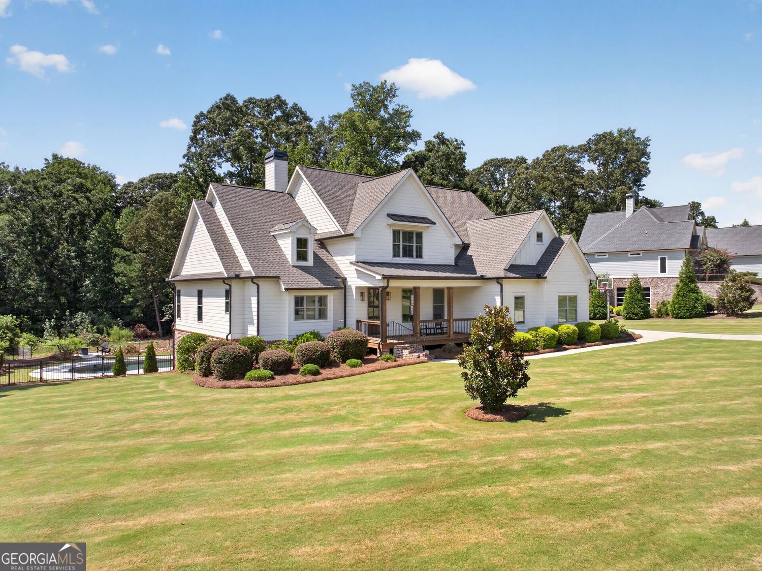 417 Fox Valley DR