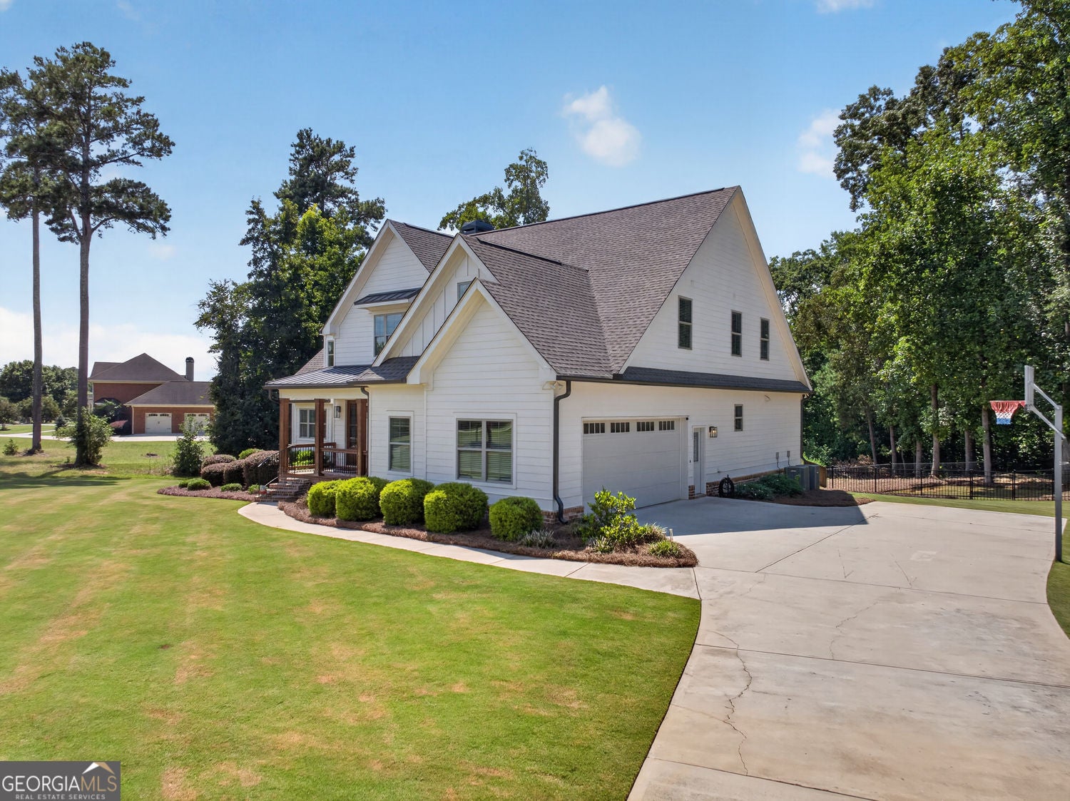 417 Fox Valley DR