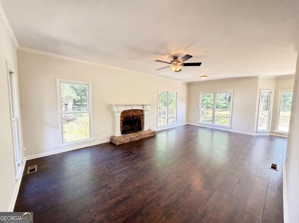 Photo of 1008 Smithwyck Drive, Canton, GA 30115 (MLS # 10771196)