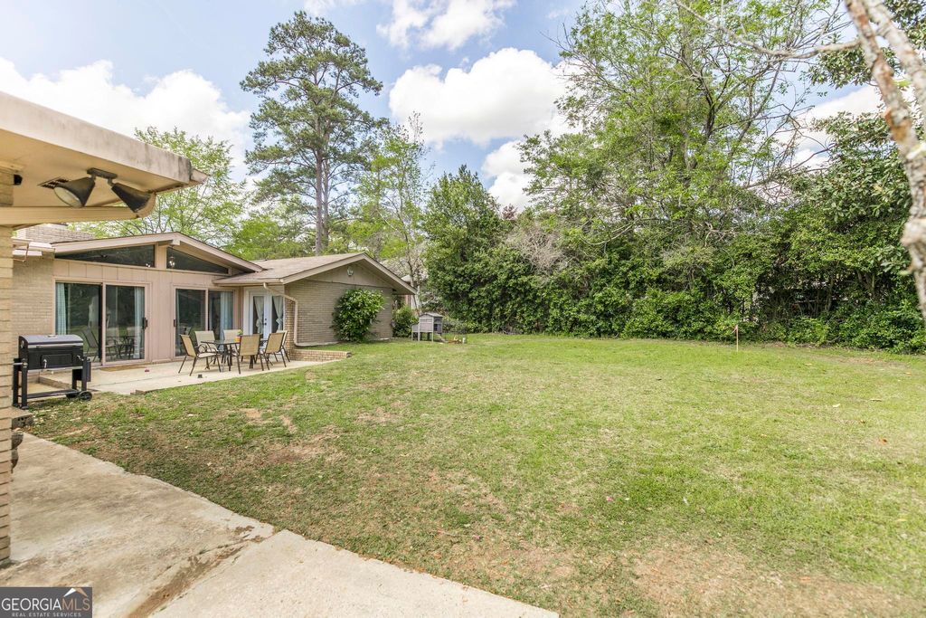 listing image 38