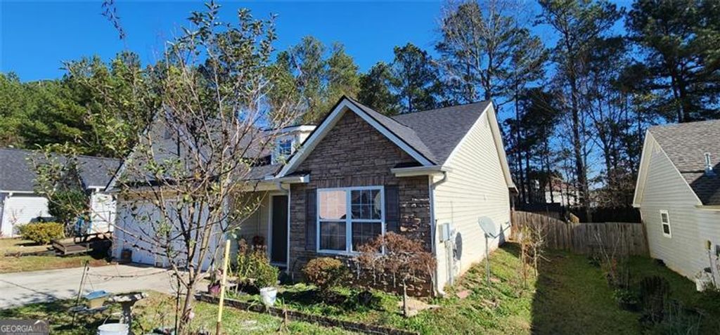 Photo of 150 FAIRHAVEN Trl, FAIRBURN, GA 30213 (MLS # 10652762)