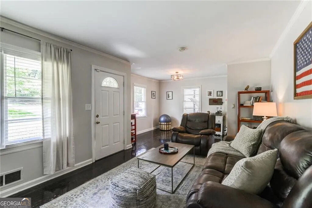 1892 Fairway CIR NE