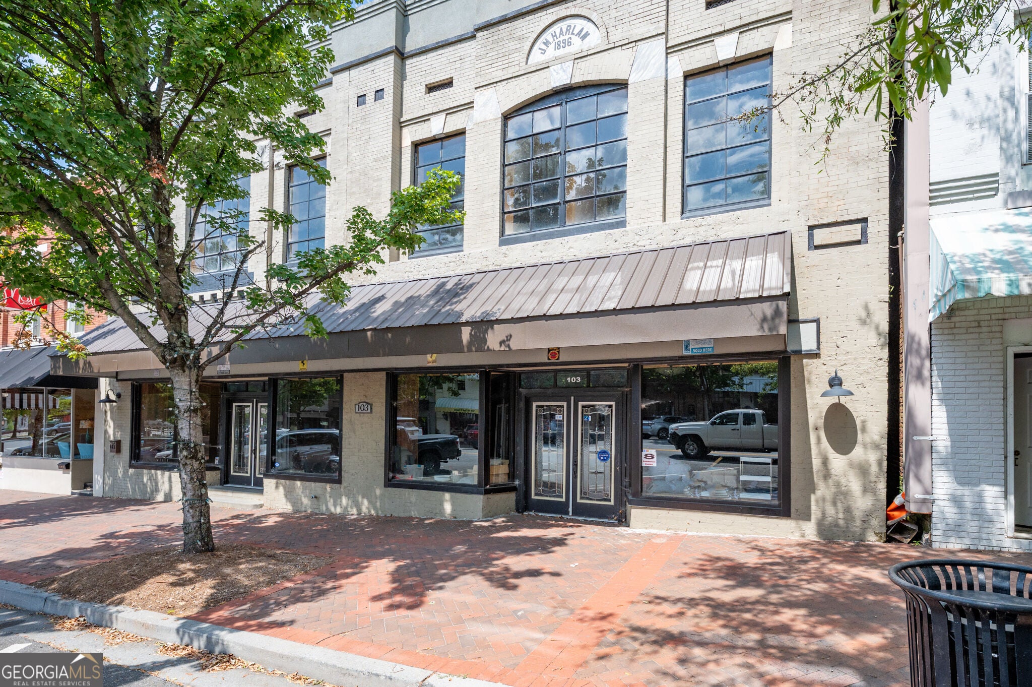 101 Court ST