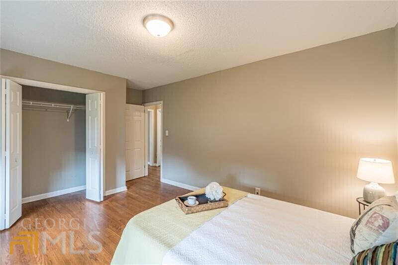 Edgewood / Kirkwood - Residential