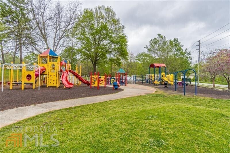 Edgewood / Kirkwood - Residential