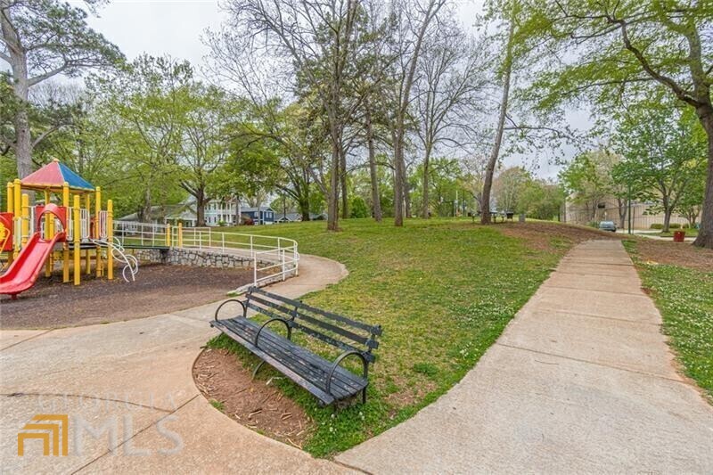 Edgewood / Kirkwood - Residential