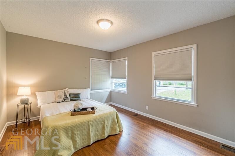 Edgewood / Kirkwood - Residential