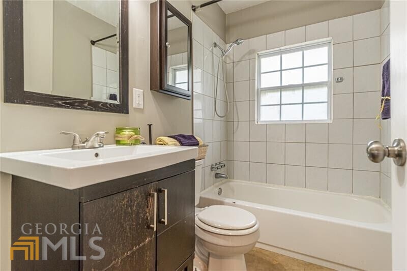 Edgewood / Kirkwood - Residential