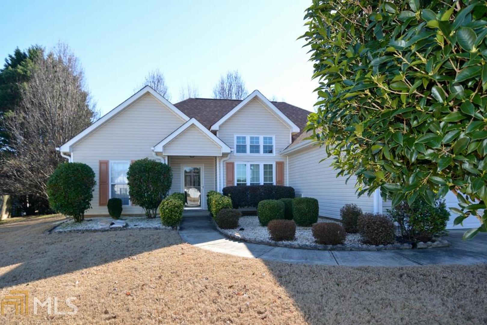 Photo 1 of 24 — 3442 Summit Creek Ln #1 PH 2 Unit #1 PH 2, Loganville, GA 30052