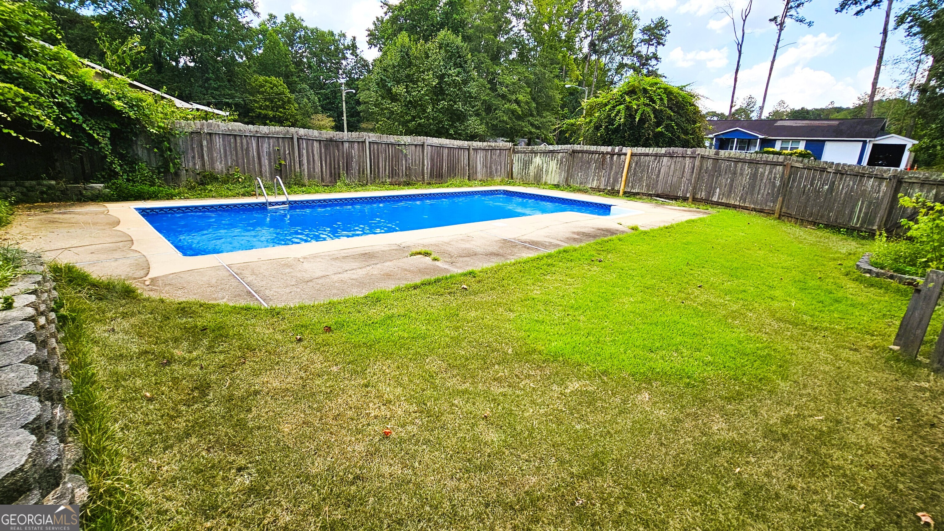 337 Independence DR