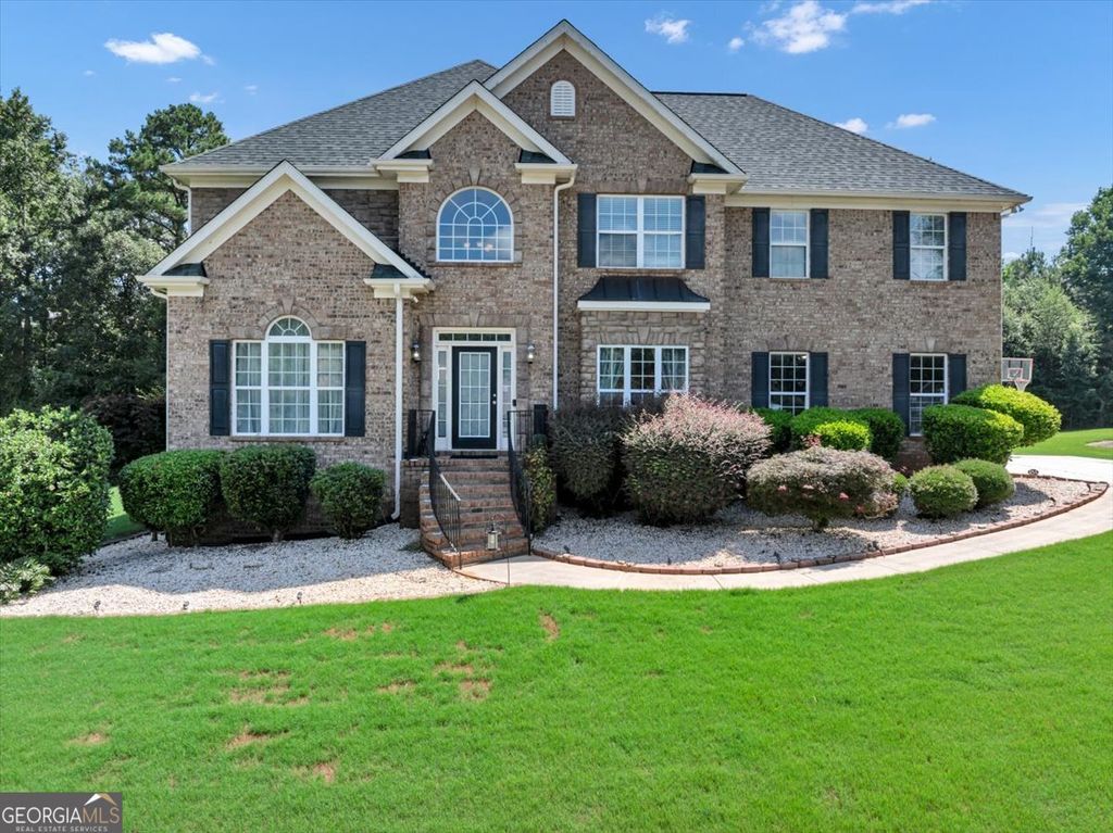 Photo of 2123 SW Crest Wood Dr, Conyers, GA 30094 (MLS # 10808046)
