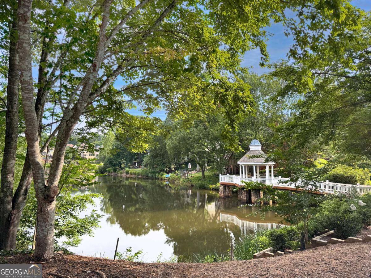 9140 Nesbit Lakes DR