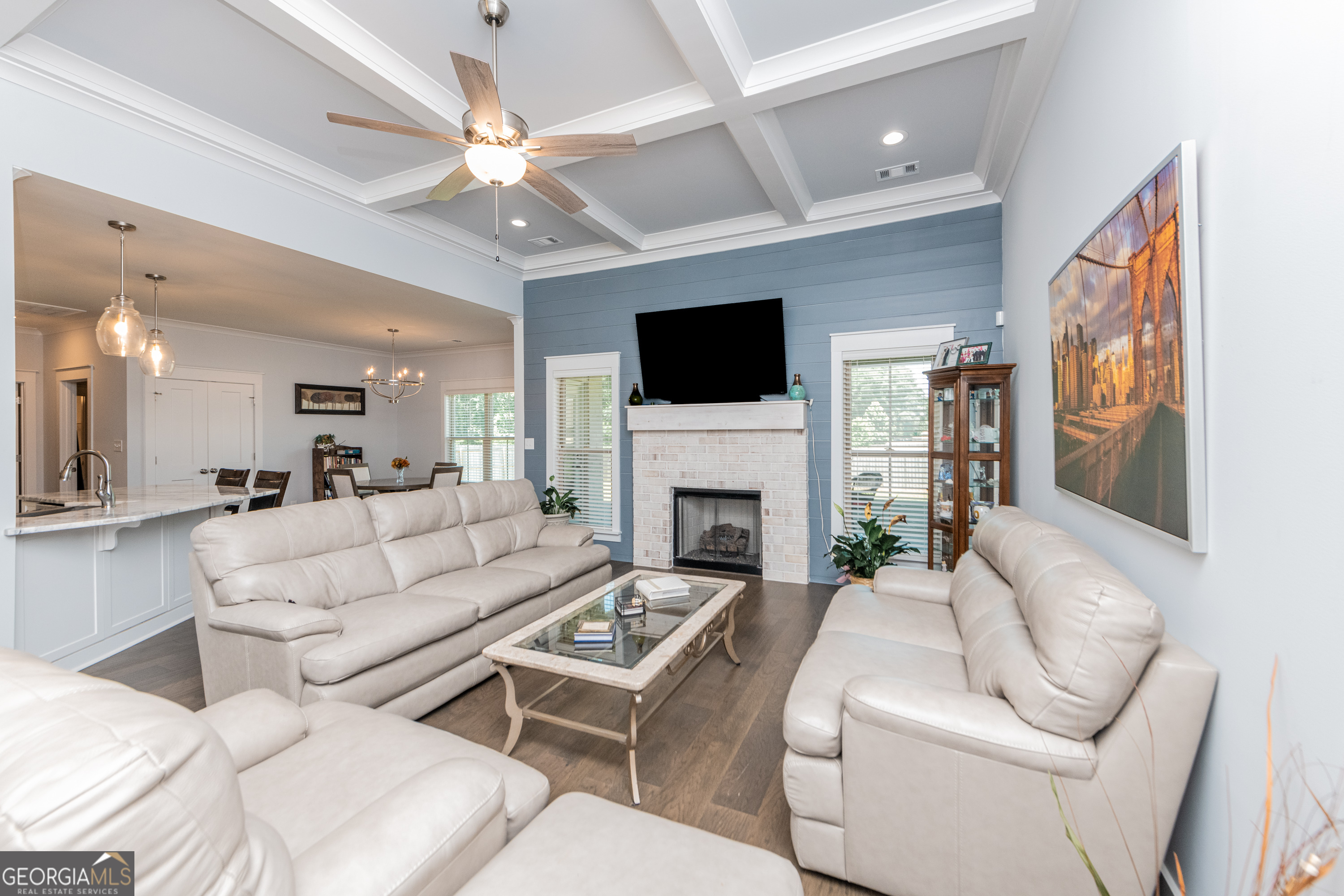 202 Brook Hollow CT