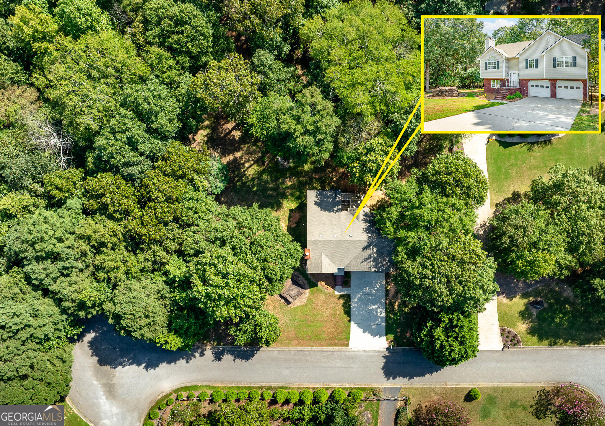 544 Academy Woods DR