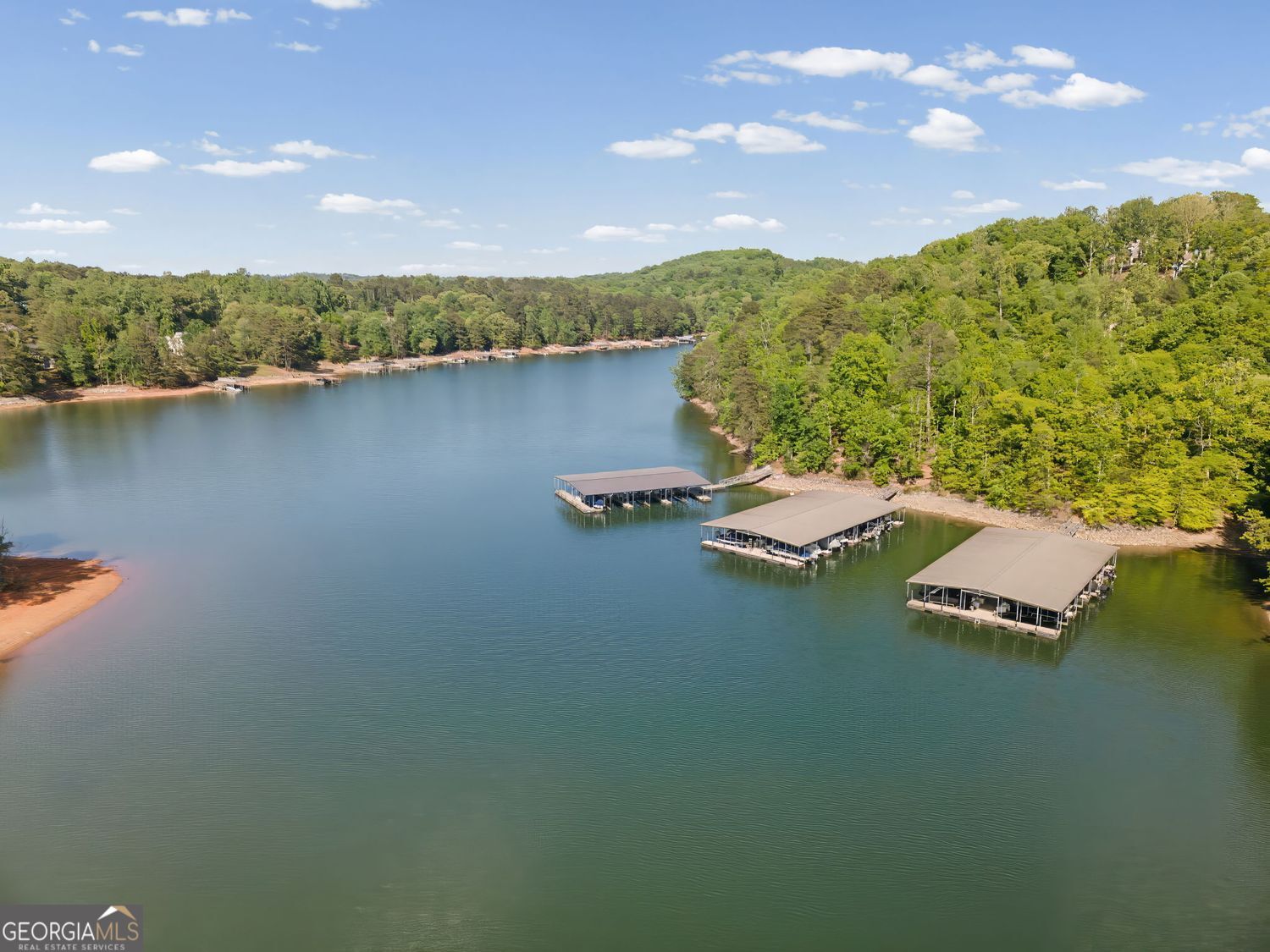 7350 Crestline DR
