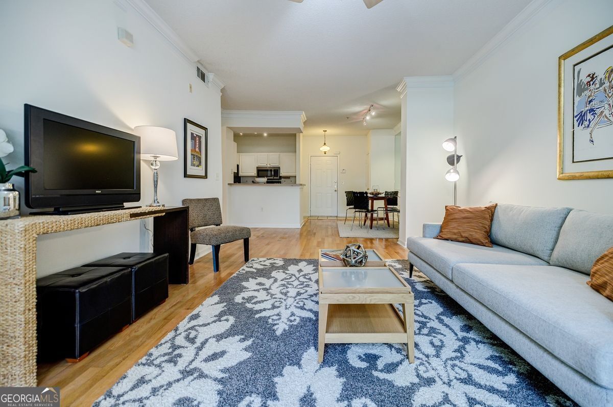 955 JUNIPER ST NE 4027