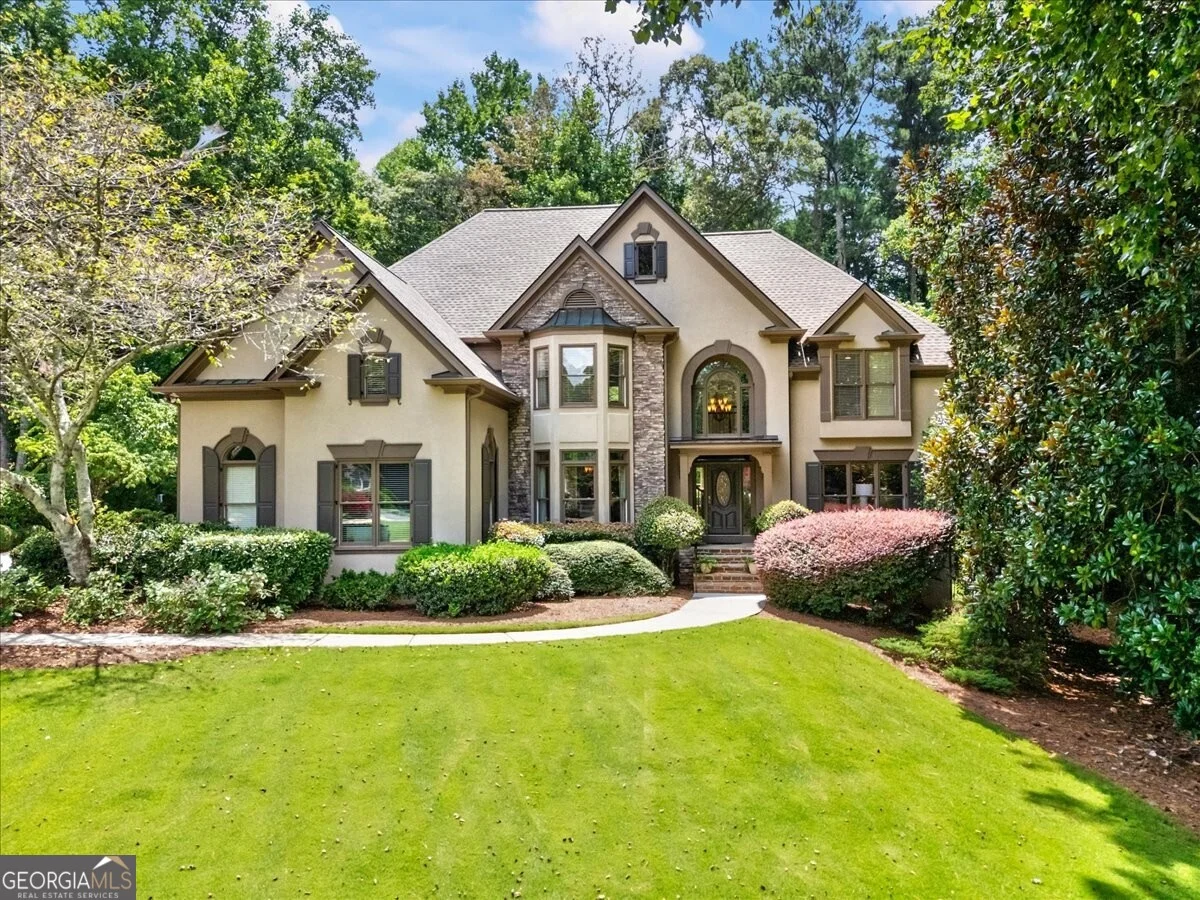 555 Treyburn View