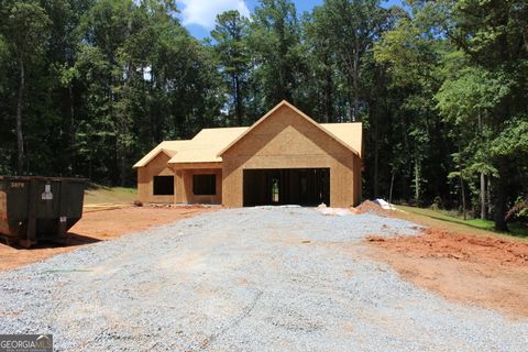 A home in Newnan