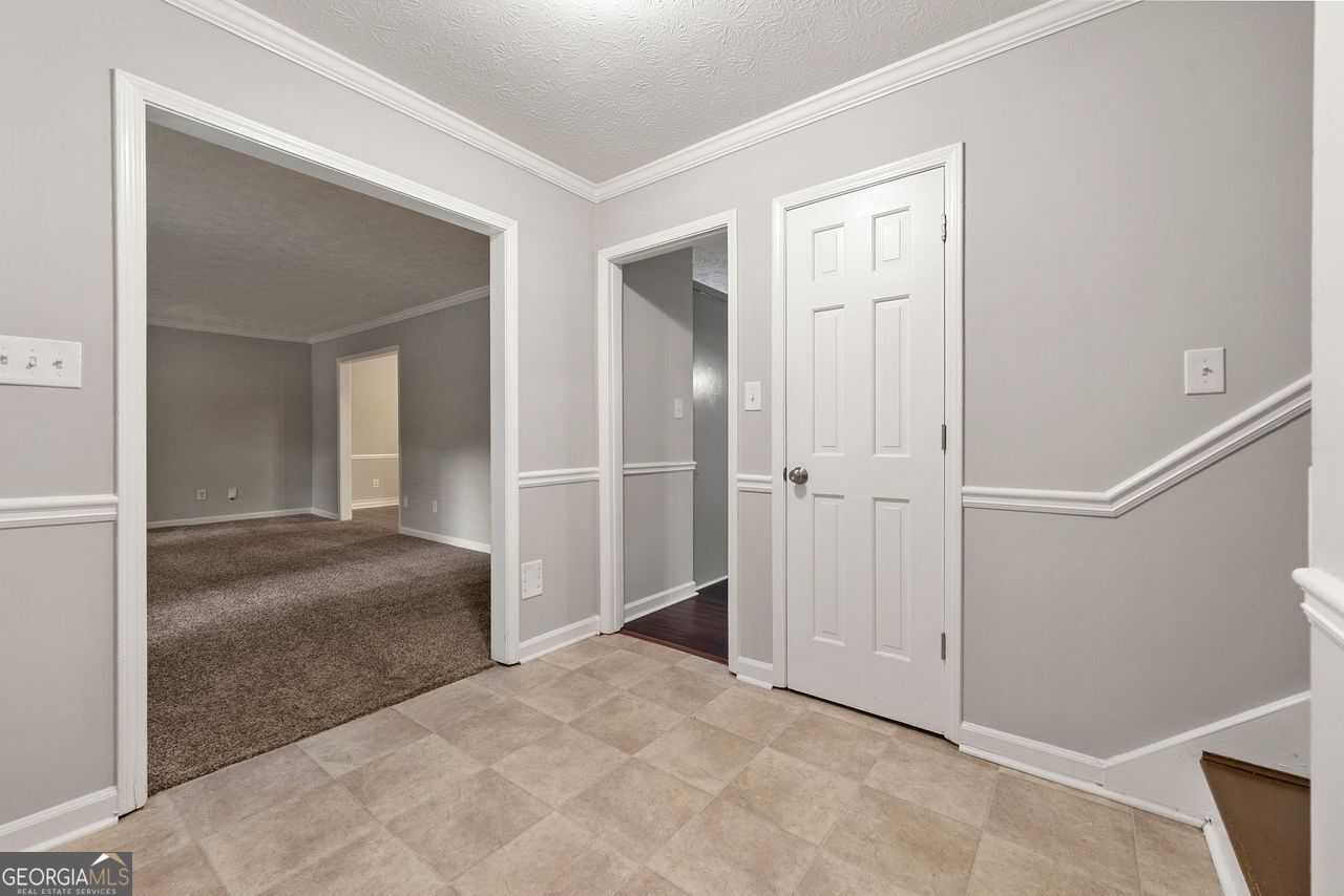 Roswell Downs - Residential