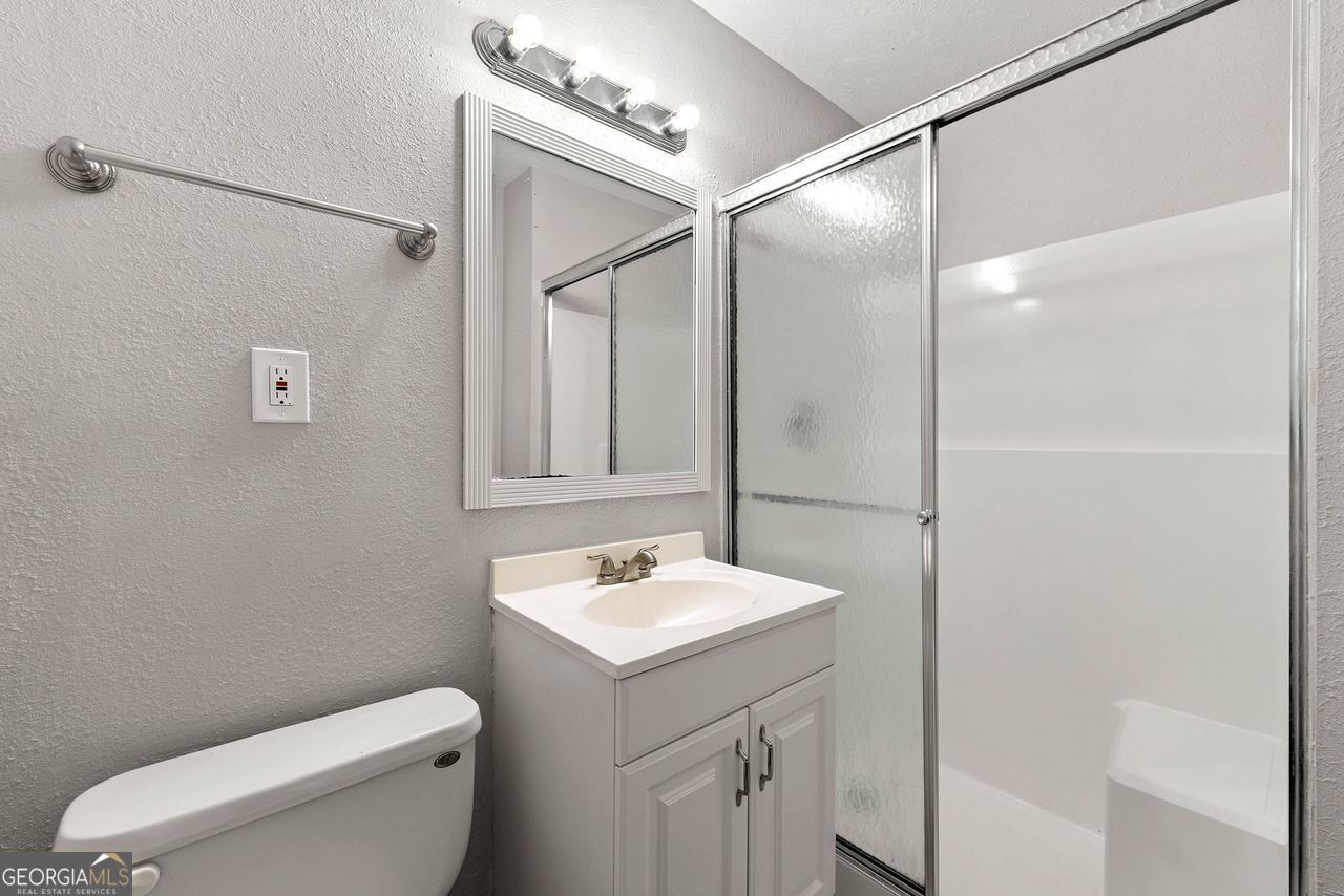 Roswell Downs - Residential