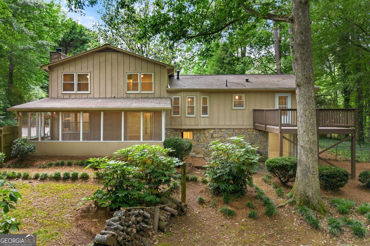 Roswell Downs - Residential