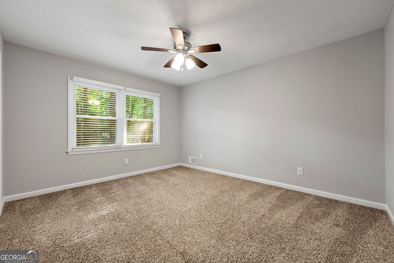 Roswell Downs - Residential