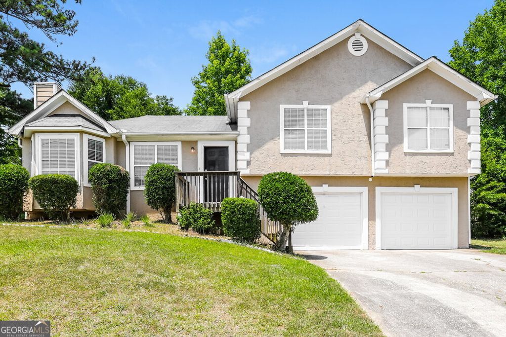 Photo of 6763 Creek Valley Way, Douglasville, GA 30134 (MLS # 10701996)