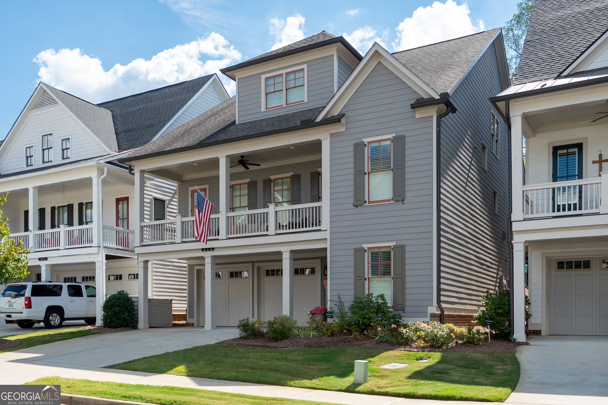 319 Riverton WAY